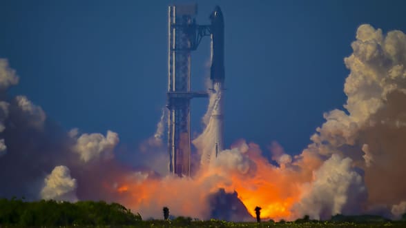 SpaceX culmina con éxito la duodécima prueba de Starship y avanza en planes espaciales antes de salir a bolsa