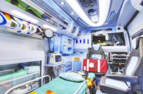 Ambulancias: FNE por ahora no ve problemas de competencia, pero alerta sobre riesgo a futuro por mayor participación de ACHS