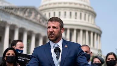 Estados Unidos justifica la expulsión de árbitro somalí del Mundial: “Los medios de izquierda instalan que este tipo es una víctima”
