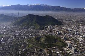 Zoom metropolitano: los millennials prefieren el centro de Santiago y los centennials se concentran en la periferia