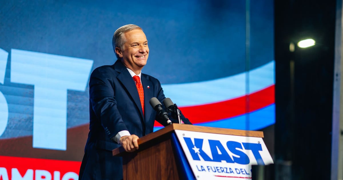 Kast asume el desafío del balotaje: la polarización que redefine la campaña presidencial