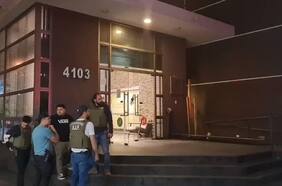 Decretan prisión preventiva para sujeto que mantenía drogas y arsenal de guerra en bodega de edificio de Estación Central