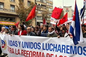 PC endurece críticas al gobierno en marcha del 1 de mayo: acusan “políticas de la crueldad” y retrocesos laborales