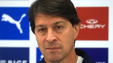 La resignación de Daniel Garnero por el futuro de Eduard Bello en la UC: “Queríamos que se quede, pero hay dificultades”