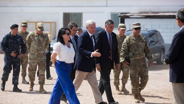 “Esta retroexcavadora no va a fracasar, va a construir soberanía”: Kast por inicio de trabajos en la frontera