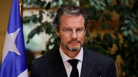 Conocido como “Dr. File”: diputado Cristián Contreras es la primera baja de la nueva bancada del PDG