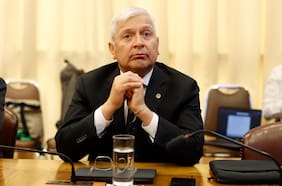General (R) Yáñez afirma que Carabineros está en desventaja frente a la delincuencia: “Hoy no tenemos pistolas para todos”