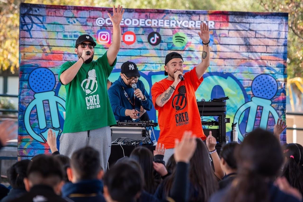 Académicos chilenos llevan a España una metodología que utiliza rap y freestyle para transformar la convivencia escolar