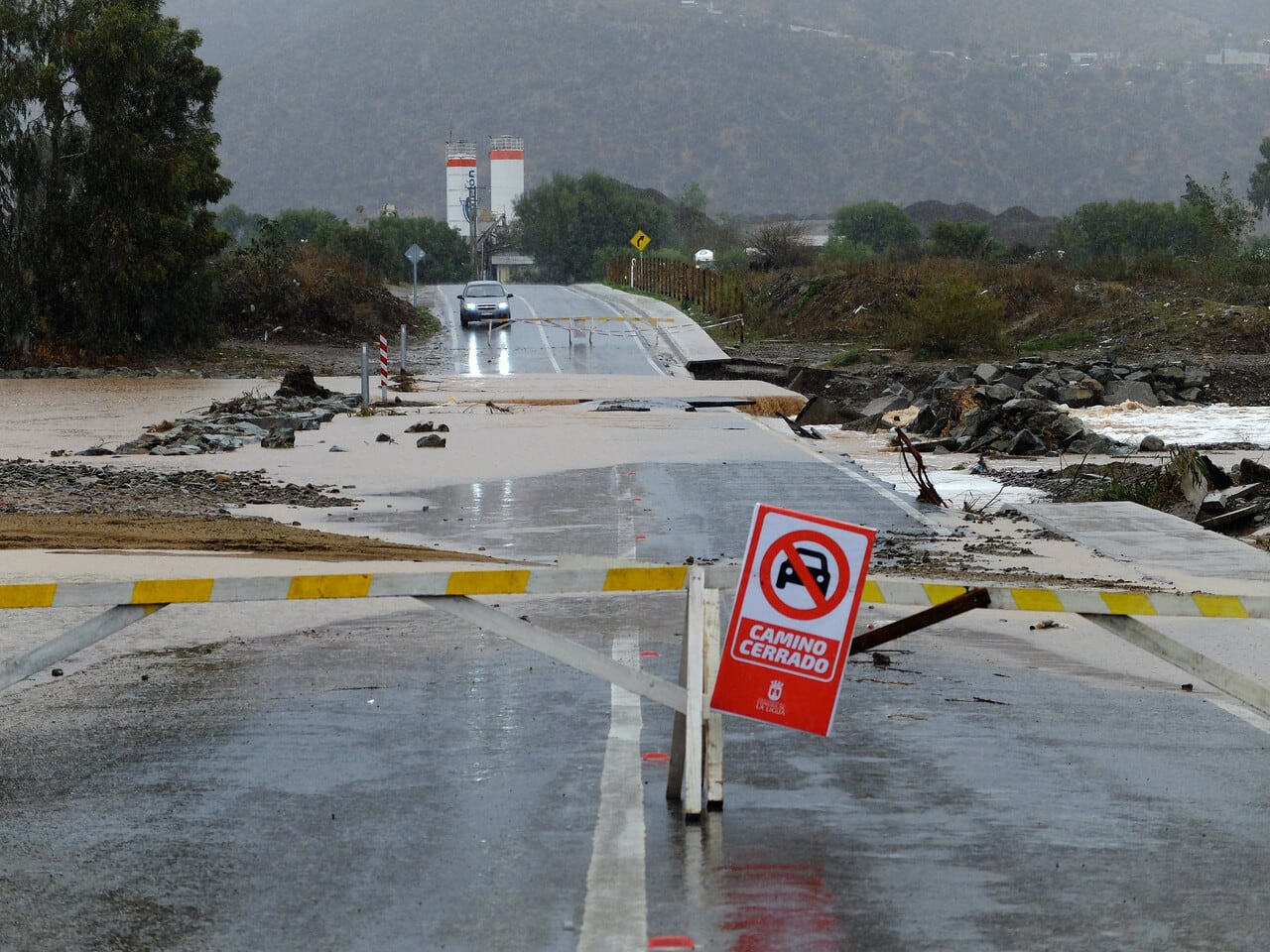 Los sistemas frontales que causaron cortes de rutas afectaron al Imacec en agosto