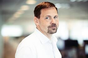 Rag Udd, el canadiense que dirige todas las operaciones de BHP en América desde Santiago