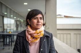 Alcaldesa de Quilpué revela que 16 toneladas de ropa donada han sido desechadas por estar en malas condiciones