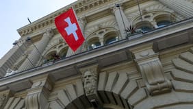 EE.UU. y Suiza llegan a un acuerdo que reduce los aranceles al 15% para el país europeo