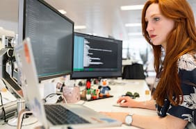 ¿Vocación o empleo seguro? Expertos revelan cómo elegir una carrera sin perder el rumbo