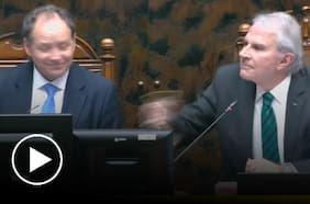 El particular gesto de Moreira que sacó risas en medio de la AC contra Grau