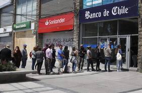 Los 4 argumentos de la banca para oponerse al proyecto que los obliga a postergar créditos de forma masiva