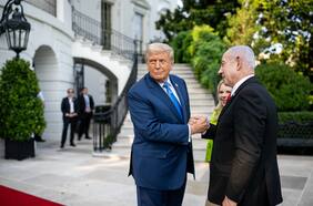 Reunión Trump-Netanyahu en la Casa Blanca: el plan para el desplazamiento de palestinos fuera de Gaza sigue en carpeta