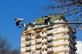 Mejoras en la seguridad, pero críticas a la privacidad: el polémico sistema de vigilancia de Buenos Aires