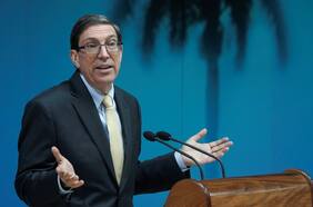 Canciller de Cuba califica de “politiquería barata” decisión de EE.UU. de dejar a la isla como Estado patrocinador del terrorismo