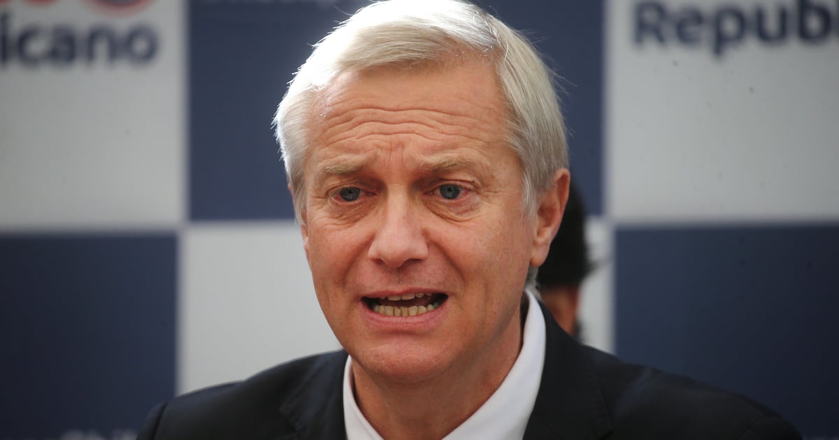 Kast avanza con cautela en su estrategia económica: El pulso entre seguridad y crecimiento