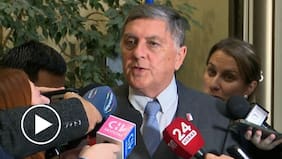 Biministro Alvarado defiende embargos a cuentas de deudores del CAE: “La TGR está ejerciendo su derecho a cobrar”