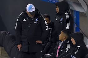 Con un tenso momento con el Philippe Eullaffroy: la razón del desprecio del técnico del Montreal a Alexis Sánchez