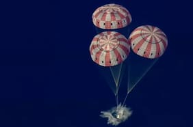 Artemis II ameriza en la costa de California tras un viaje histórico a la órbita de la Luna