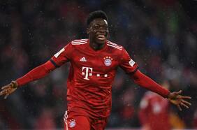 Alphonso Davies será baja en el Bayern Múnich por problemas cardiacos tras contagiarse de Covid-19