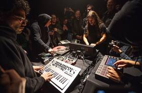 Cómo Asesinar a Felipes disecciona su Naturaleza muerta: “Queríamos hablar de lo equivocados y alejados que estamos de los seres vivos”