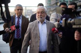 Un “problema técnico en el citófono”: Hermosilla responde al tribunal y descarta romper su arresto domiciliario