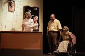 Nueva Zelanda vuelve al Teatro Camilo Henríquez: la comedia negra que retrata a una generación al borde del derrumbe