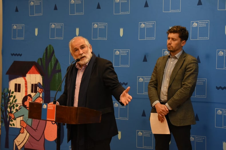 Carlos Montes y Vicente Burgos.