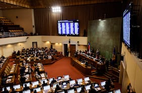 Ley Nain Retamal 2.0: Cámara de Diputados aprueba extender la legítima defensa privilegiada a funcionarios de franco