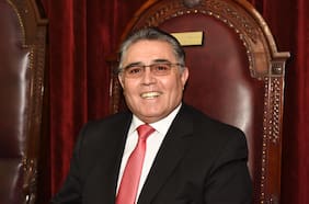 Juez Poblete declara ante fiscalía por presunto espionaje del Ejército: “Nadie me engañó para obtener una decisión de mi parte”