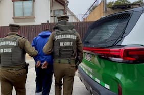 Dos sujetos detenidos por robo de bienes nacionales de uso público en Valparaíso