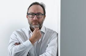 Jimmy Wales: “No quieres darles el poder a los gobiernos para que aplasten el disenso llamándolo  fake news”