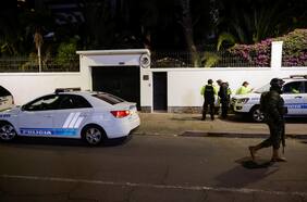 EE.UU. insta a México y Ecuador a “resolver sus diferencias” de acuerdo con el derecho internacional