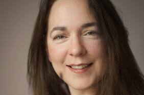 Humor, innovación y cotidianeidad: Lorrie Moore, o la vida entre paréntesis