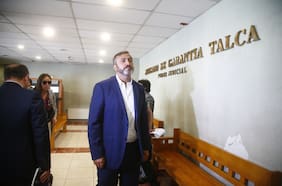 Sigue con arresto domiciliario total: Corte de Apelaciones confirma medida cautelar para diputado Francisco Pulgar