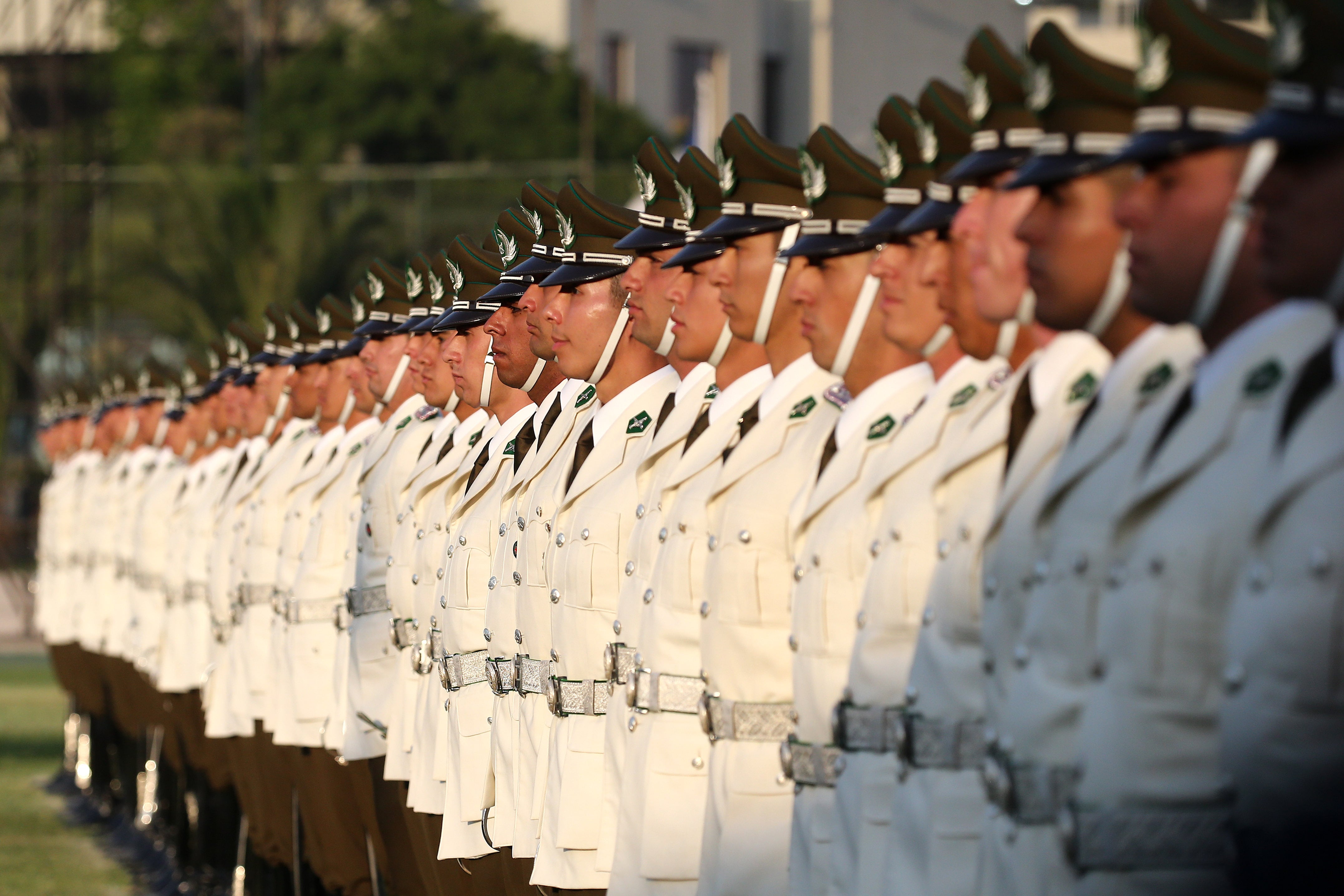Postulaciones a Escuela de Carabineros alcanzan la cifra más alta en 20 años
