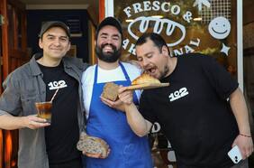 102 Panadería Artesanal: pan de masa madre con café de especialidad en Maipú