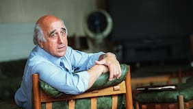 Hija de Nelson Acosta aborda el estado de salud del histórico entrenador: “Nos asustamos harto; fue por los medicamentos”