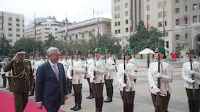 Presidente Kast arriba a Chile tras su gira por New York marcada por la polémica adhesión al Escudo de las Américas