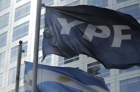 Justicia de EE.UU. suspende la obligación de Argentina de ceder el 51% de la petrolera YPF