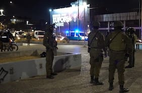 Municipalidad de Santiago retira 13 rucos en operativo nocturno