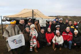 A 50 años del golpe: delegación de gobierno visita Isla Dawson junto a familiares de presos políticos y autoridades de la Armada