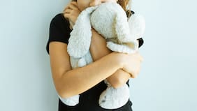 Juguetes con IA: ¿Qué pasa cuando el peluche de tu hijo puede conversar con él?