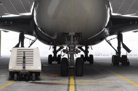 ¿Qué hace un avión de la Nasa en Chile?