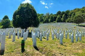 Hasan Hasanovich, sobreviviente de Srebrenica: “Lo que ocurrió es una mancha negra en la conciencia de la sociedad holandesa”