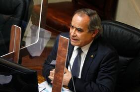 Senador Kenneth Pugh: “Tal como se nos enseña a lavarnos las manos, se nos debe formar para un buen comportamiento en el ciberespacio”