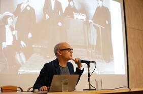 Hernán Díaz, escritor argentino: “Es imposible hablar de la modernización de los Estados Unidos sin hablar de la esclavitud”